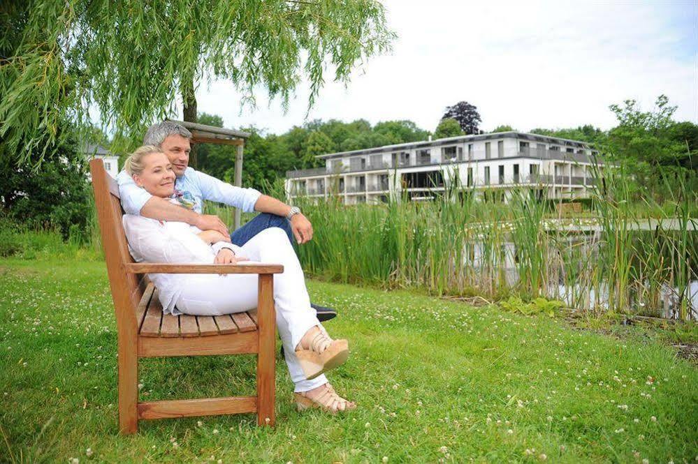 Schlossgut Groß Schwansee Exteriör bild Retirement in Germany